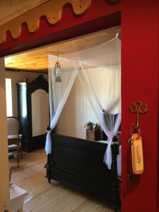 Les 3crokignols, Maison D'hote Familiale. Saffloz